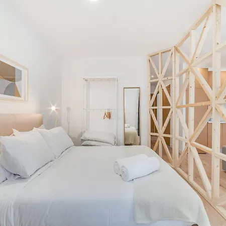 Apartamento By The River - Alcantara *