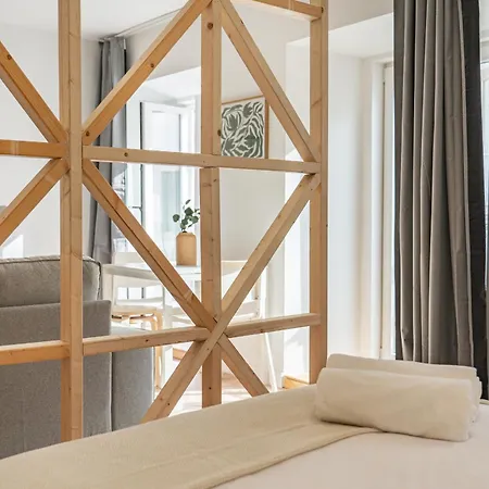 By The River - Alcantara Apartment