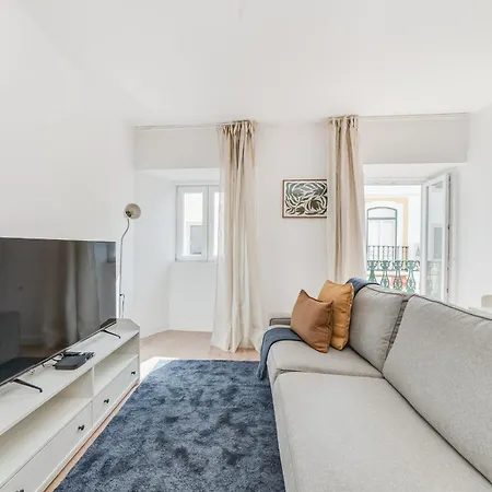 Apartamento By The River - Alcantara *