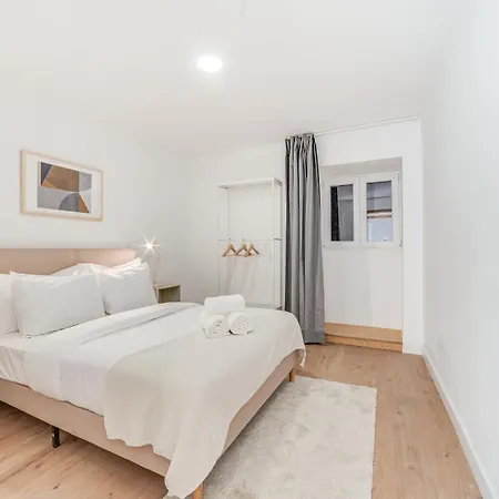 Apartamento By The River - Alcantara