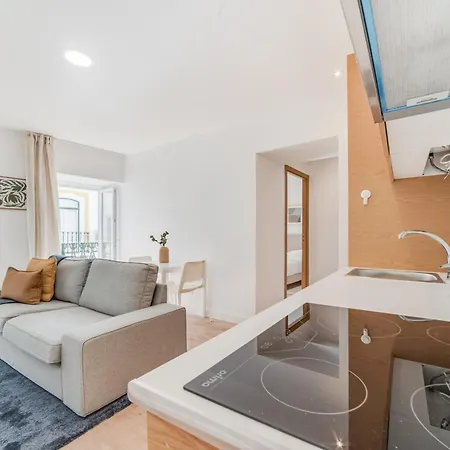 Apartamento By The River - Alcantara *