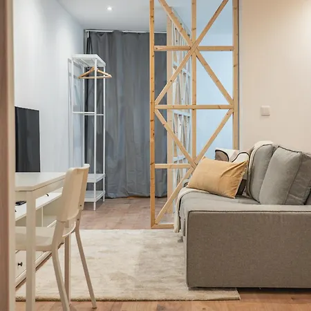 Apartamento By The River - Alcantara *