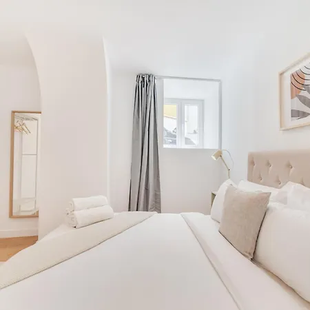 By The River - Alcantara Apartamento *